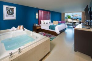 Diamond Deluxe King Room