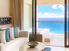 Turquoize Ocean Front Master Double