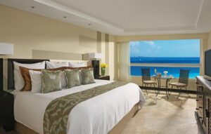 Deluxe Ocean Front DS