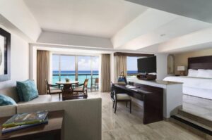 Infinite Ocean Front Honeymoon Master Suite